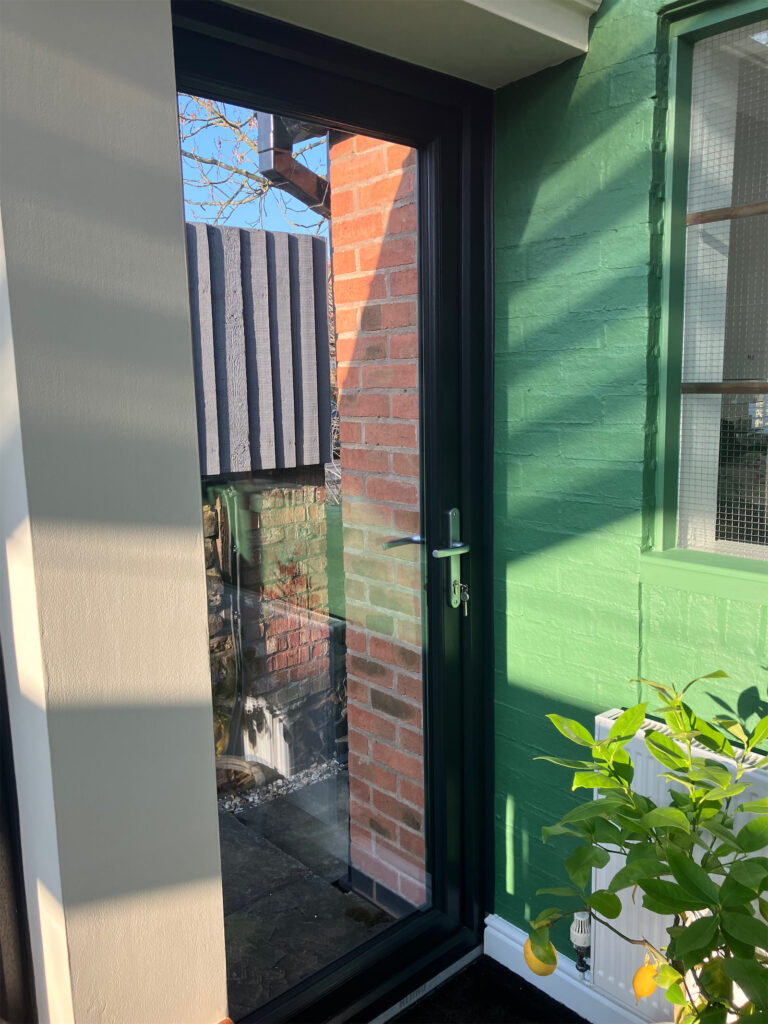 Single door